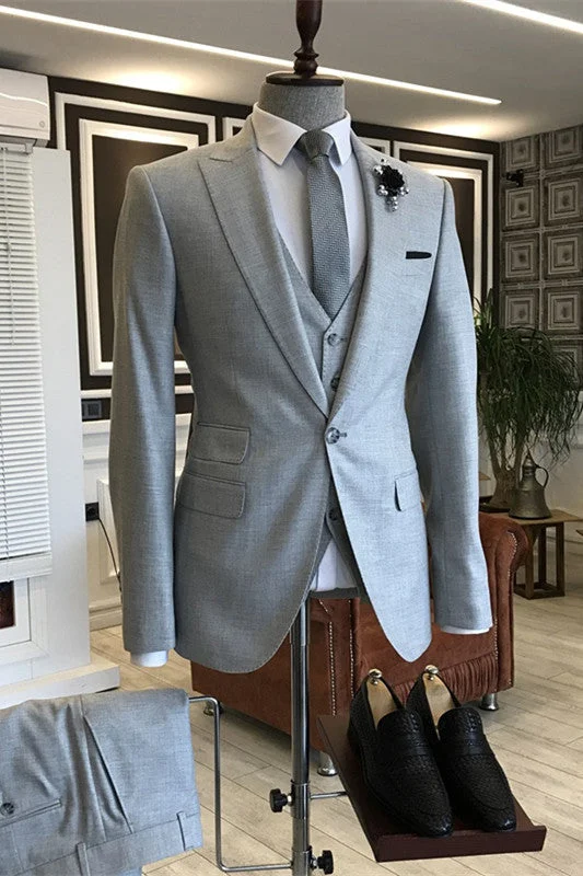 Light Gray Peaked Lapel Three Pieces Business Suits Simple One Button Slim Fit Wedding Suits