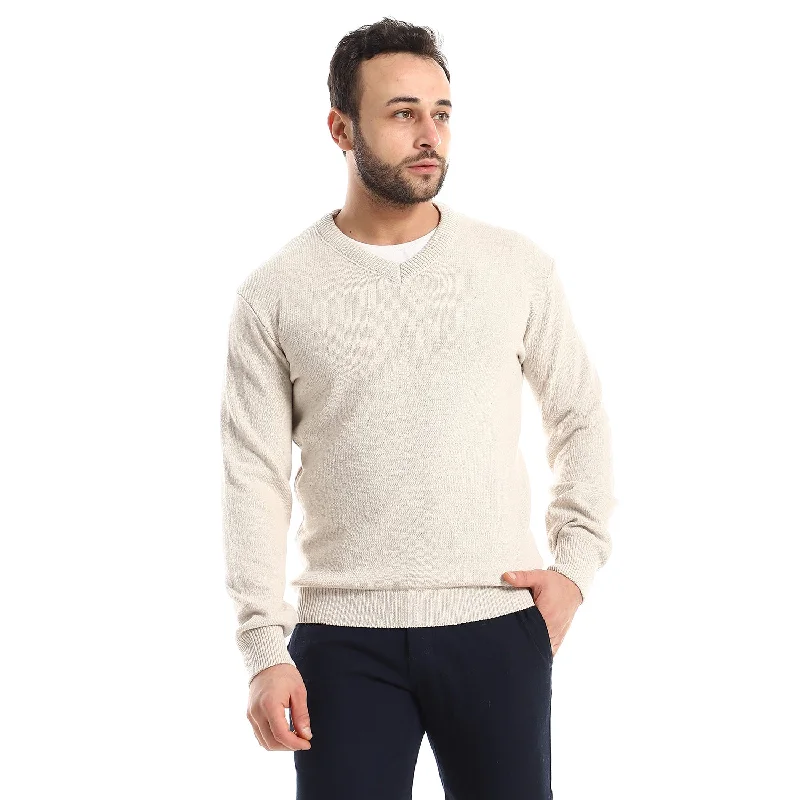 v-neck_knitted_heather_light_beige_pullover